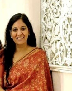 Dr juhi Kalra